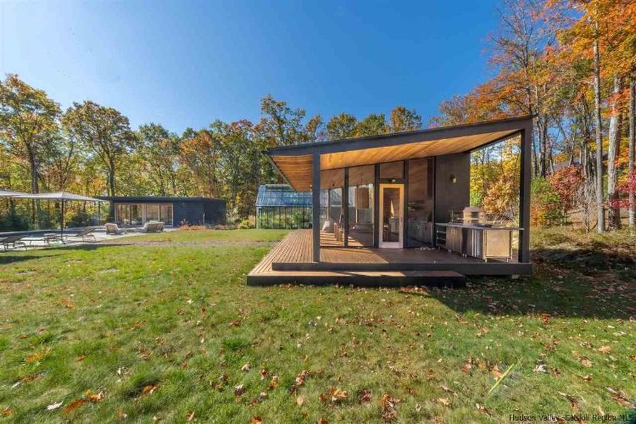 7 Tamarack Lane