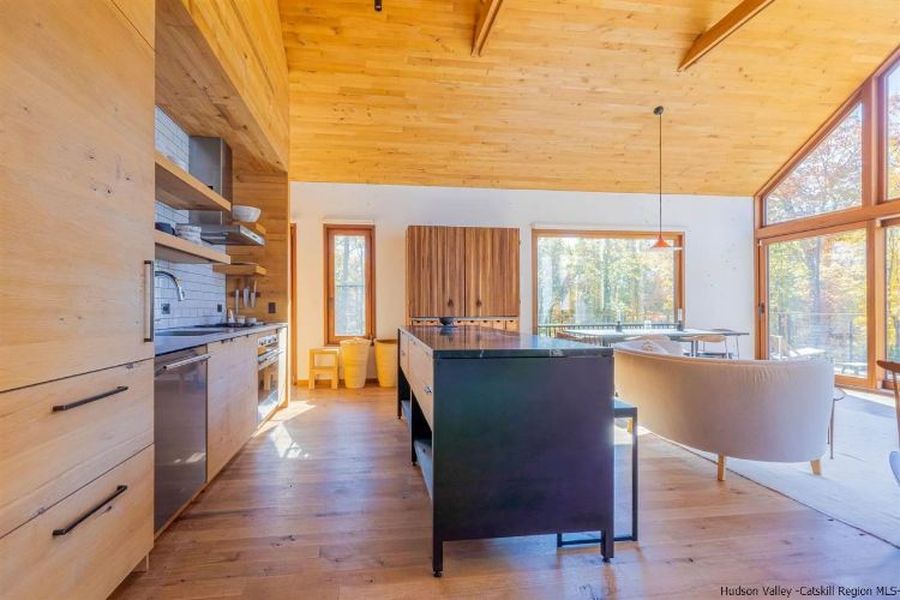 7 Tamarack Lane