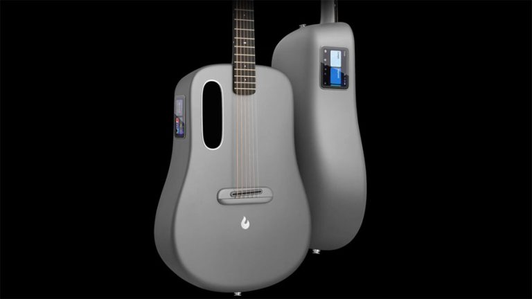 Új dimenziót nyit a gitározásban